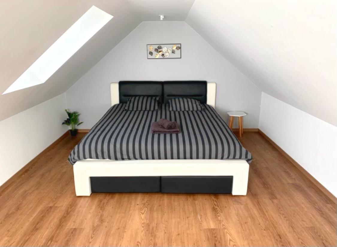 Apartament Loft Evasion , Parking Gratuit , 5 Min Auxerre Monéteau Zewnętrze zdjęcie
