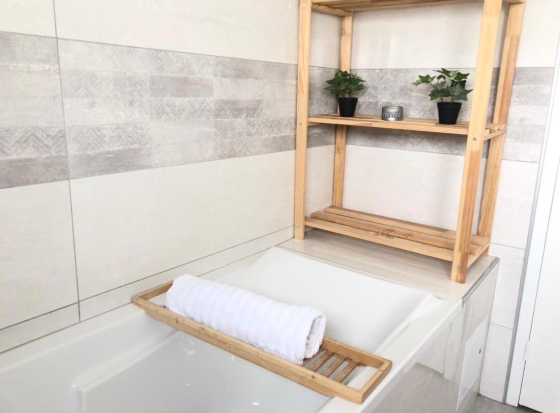 Apartament Loft Evasion , Parking Gratuit , 5 Min Auxerre Monéteau Zewnętrze zdjęcie